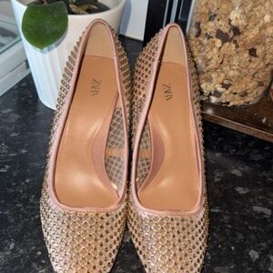 Zara Women's Pink Studded Heels